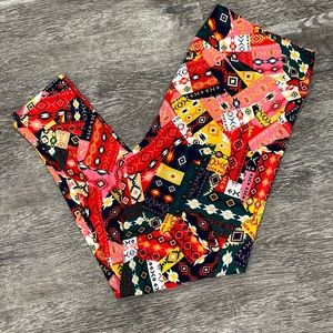 LuLaRoe TC2 leggings!